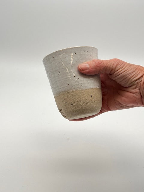 Kaffekopp utan öra │ Sand/Vit