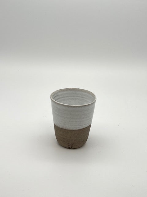 Kaffekopp utan öra│Mullvad/Vit